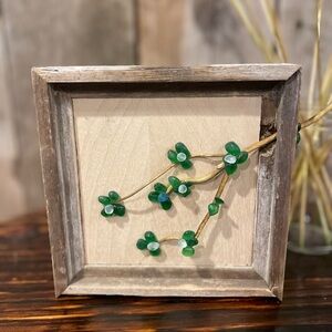 Handcrafted Rustic Pebble Glass Green Floral Wall Art
